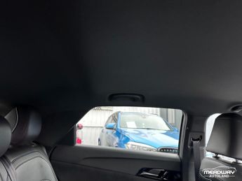 MG MG4 64kWh Trophy Long Range Auto 5dr