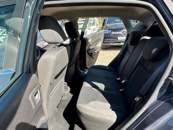 Ford Fiesta 1.0T EcoBoost Zetec Powershift Euro 5 5dr