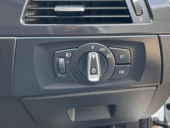 BMW 3 Series 2.0 318d SE Euro 5 4dr