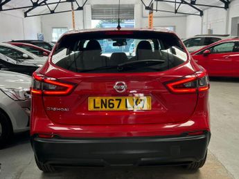 Nissan Qashqai 1.2 DIG-T Acenta XTRON Euro 6 (s/s) 5dr