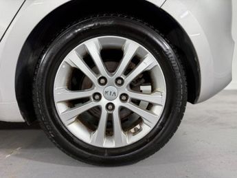 Kia Ceed 1.6 CRDi EcoDynamics 2 Euro 5 (s/s) 5dr