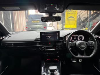 Audi A4 2.0 TDI 35 Black Edition S Tronic Euro 6 (s/s) 4dr