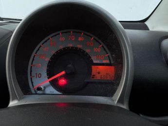 Peugeot 107 1.0 12V Active Euro 5 5dr