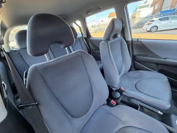 Honda Jazz 1.4 i-DSI SE CVT-7 5dr
