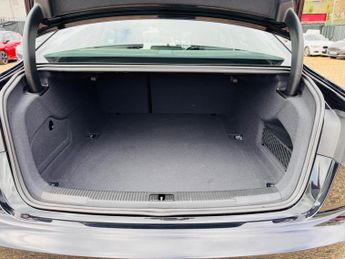 Audi A6 Saloon 2.8 FSI V6 Quattro S Tronic Euro 5 4dr