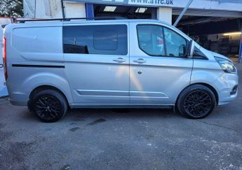 Ford Transit Custom 2.0 300 EcoBlue Limited Crew Van Double Cab 5dr Diesel Auto L1 H