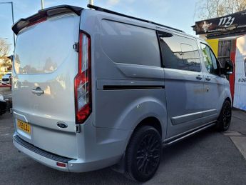 Ford Transit Custom 2.0 300 EcoBlue Limited Crew Van Double Cab 5dr Diesel Auto L1 H