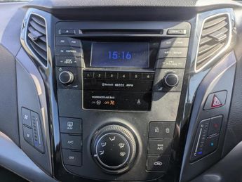 Hyundai i40 1.7 CRDi Blue Drive Active Saloon 4dr Diesel Manual Euro 5 (s/s)