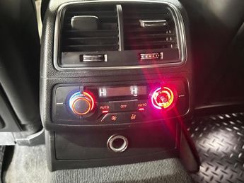 Audi A6 Saloon 2.0 TDI ultra Black Edition S Tronic Euro 6 (s/s) 4dr