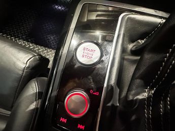 Audi A6 Saloon 2.0 TDI ultra Black Edition S Tronic Euro 6 (s/s) 4dr