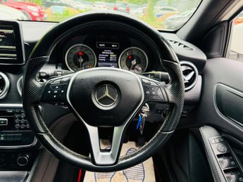 Mercedes-Benz A Class 1.6 A180 Sport Hatchback 5dr Petrol 7G-DCT Euro 6 (s/s) (122 ps)