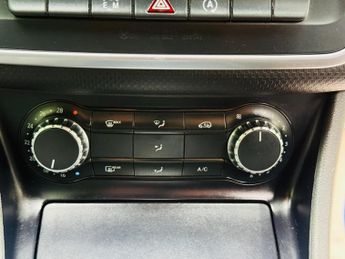 Mercedes-Benz A Class 1.6 A180 Sport Hatchback 5dr Petrol 7G-DCT Euro 6 (s/s) (122 ps)