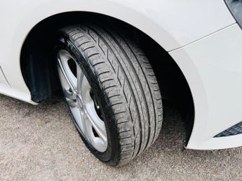 Mercedes-Benz A Class 1.6 A180 Sport Hatchback 5dr Petrol 7G-DCT Euro 6 (s/s) (122 ps)