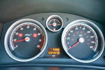 Vauxhall Astra 1.8i 16v SRi 5dr