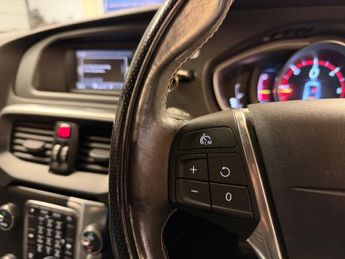 Volvo V40 2.0 D2 R-Design Euro 6 (s/s) 5dr