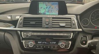 BMW 3 Series 2.0 330e 7.6kWh Sport Auto Euro 6 (s/s) 4dr