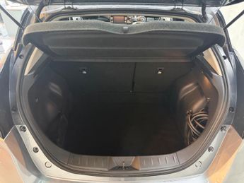 Nissan Leaf 39kWh N-Connecta Auto 5dr