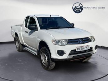 Mitsubishi L200 2.5 DI-D 4Life Club Cab Pickup 4WD Euro 5 2dr