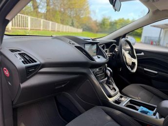 Ford Kuga 2.0 TDCi EcoBlue Zetec SUV 5dr Diesel Powershift AWD Euro 6 (s/s