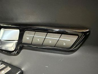 Land Rover Range Rover Evoque 2.0 TD4 HSE Dynamic Auto 4WD Euro 6 (s/s) 5dr