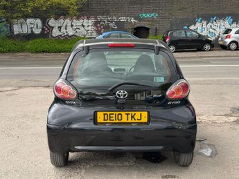 Toyota AYGO 1.0 VVT-i Black MultiMode Euro 4 3dr (AC)