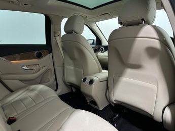 Mercedes-Benz GLC 2.1 GLC250d Sport (Premium) G-Tronic+ 4MATIC Euro 6 (s/s) 5dr