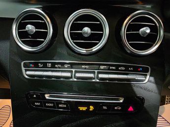 Mercedes-Benz GLC 2.0 GLC250 AMG Line (Premium) G-Tronic+ 4MATIC Euro 6 (s/s) 5dr