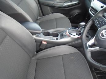 Nissan Juke 1.0 DIG-T N-Connecta DCT Auto Euro 6 (s/s) 5dr