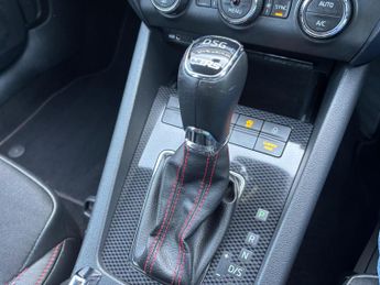 Skoda Octavia 2.0 TDI vRS DSG Euro 6 (s/s) 5dr (SNav)