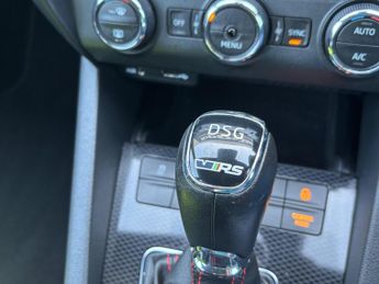 Skoda Octavia 2.0 TDI vRS DSG Euro 6 (s/s) 5dr (SNav)