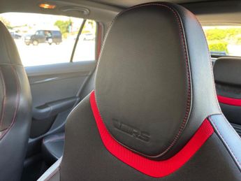 Skoda Octavia 2.0 TDI vRS DSG Euro 6 (s/s) 5dr (SNav)