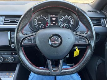 Skoda Octavia 2.0 TDI vRS DSG Euro 6 (s/s) 5dr (SNav)