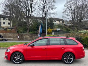 Skoda Octavia 2.0 TDI vRS DSG Euro 6 (s/s) 5dr (SNav)