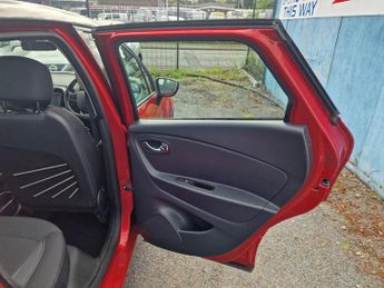 Renault Captur 1.5 dCi ENERGY Dynamique Nav Auto Euro 6 (s/s) 5dr