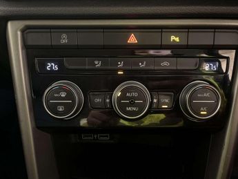 Volkswagen T-Roc 1.0 TSI Design Euro 6 (s/s) 5dr