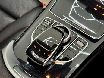 Mercedes-Benz C Class 2.0 C200 Sport (Premium) 7G-Tronic+ Euro 6 (s/s) 5dr