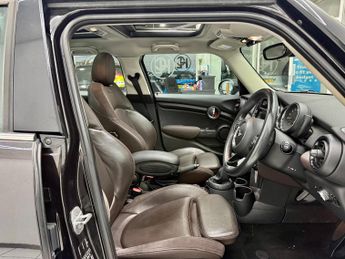 MINI Hatch 1.5 Cooper Auto Euro 6 (s/s) 5dr