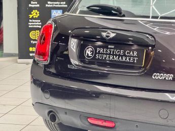 MINI Hatch 1.5 Cooper Auto Euro 6 (s/s) 5dr