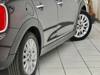 MINI Hatch 1.5 Cooper Auto Euro 6 (s/s) 5dr