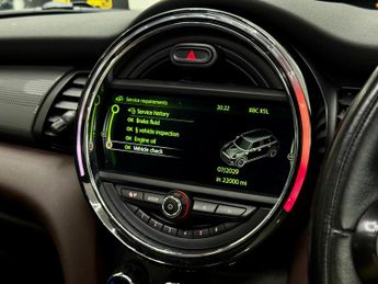 MINI Hatch 1.5 Cooper Auto Euro 6 (s/s) 5dr