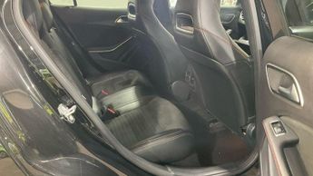 Mercedes-Benz GLA 1.6 GLA180 AMG Line Edition 7G-DCT Euro 6 (s/s) 5dr