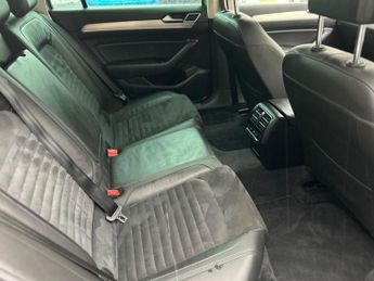 Volkswagen Passat 2.0 TDI BlueMotion Tech GT DSG Euro 6 (s/s) 5dr