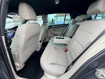 Volkswagen Golf 1.6 TDI Match DSG Euro 6 (s/s) 5dr