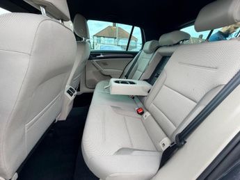 Volkswagen Golf 1.6 TDI Match DSG Euro 6 (s/s) 5dr