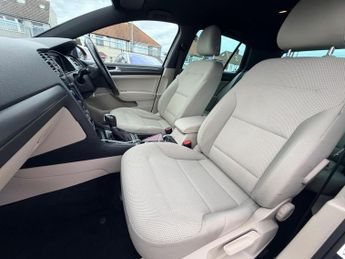 Volkswagen Golf 1.6 TDI Match DSG Euro 6 (s/s) 5dr