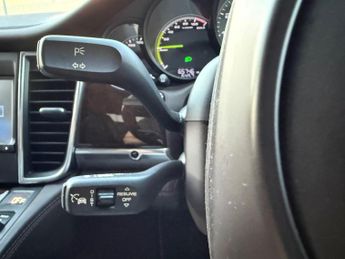 Porsche Panamera S E-Hybrid