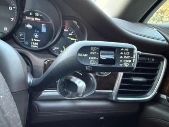 Porsche Panamera S E-Hybrid