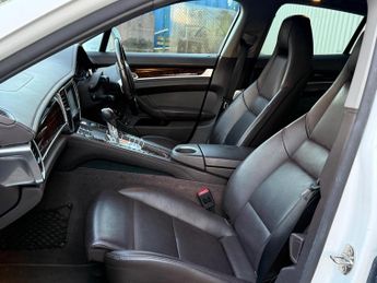 Porsche Panamera S E-Hybrid
