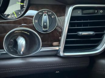 Porsche Panamera S E-Hybrid