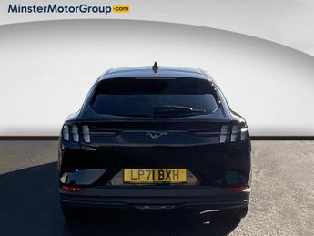 Ford Mustang Mach-E STD RANGE RWD